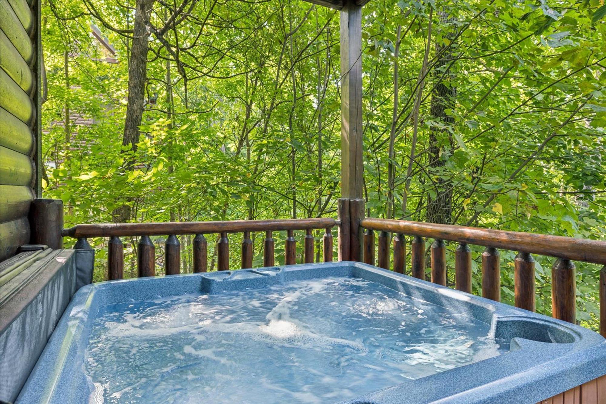 Sleepy Willow Cabin セバービル エクステリア 写真